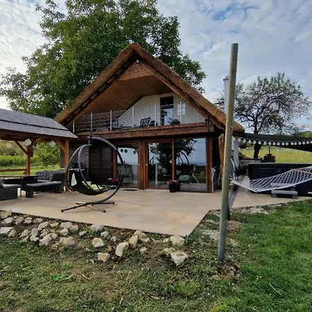 Βίλα Luxury Reed House Balatonudvari